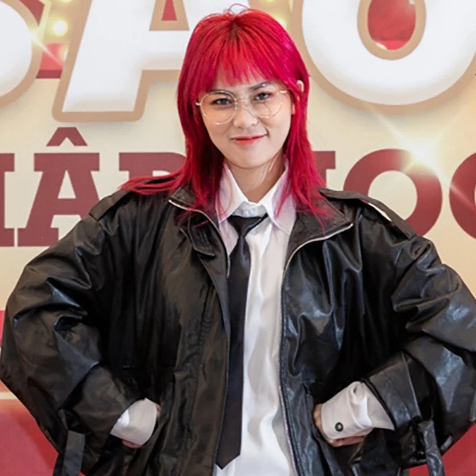 Là một gương mặt quen thuộc với cộng đồng game thủ, Misthy hiện sở hữu nút Vàng trên kênh YouTube. Misthy tên thật là Lê Thy Ngọc, quê Lâm Đồng, được biết đến là một YouTuber, streamer, game thủ, có 6,3 triệu lượt đăng ký theo dõi kênh.