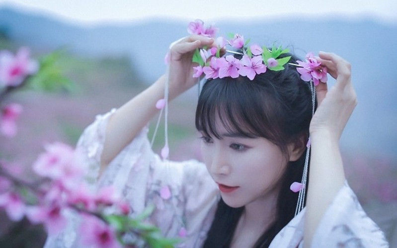 Dù cho những video của Lý Tử Thất không còn xuất hiện thường xuyên như trước, nhưng chúng vẫn luôn thu hút lượt xem và người theo dõi, thậm chí còn tạo ra một xu hướng "chữa lành" đặc biệt cho người xem.