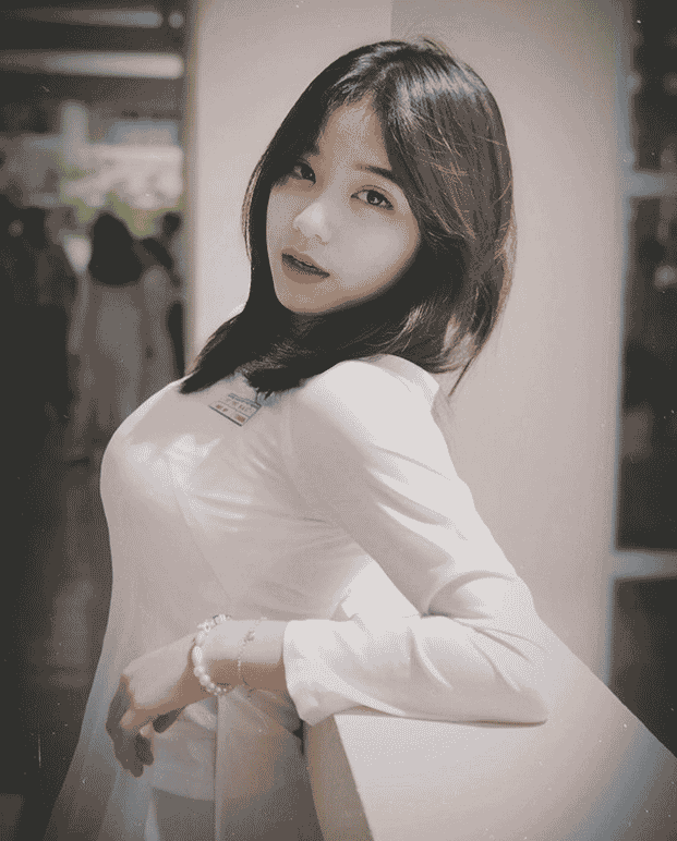 Ngọc My cho biết: "Em gặp những trường hợp kiểu đó rất nhiều. Nhưng mỗi lần như vậy, em không khó chịu gì mấy đâu vì đơn giản em coi nó là một điều cực kỳ vớ vẩn thôi. Em cũng không chú trọng tiền bạc, nhất là ở độ tuổi này nữa. Gia đình chu cấp cho em rất đầy đủ, em chẳng thiếu cái gì ở thời điểm hiện tại hết...