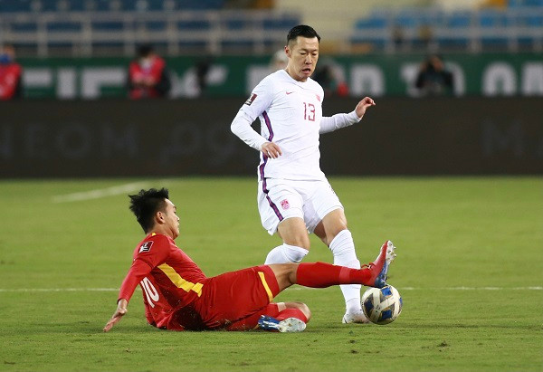 Ha dep Trung Quoc, doi tuyen Viet Nam li xi lon cho NHM-Hinh-10