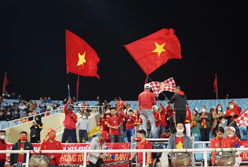 Ha dep Trung Quoc, doi tuyen Viet Nam li xi lon cho NHM-Hinh-14