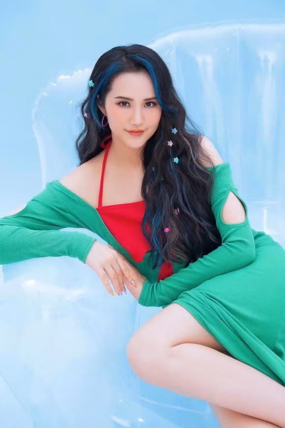 Hiện tại, vợ chồng tổng giám đốc Phan Thành đã có một cậu con trai kháu khỉnh.