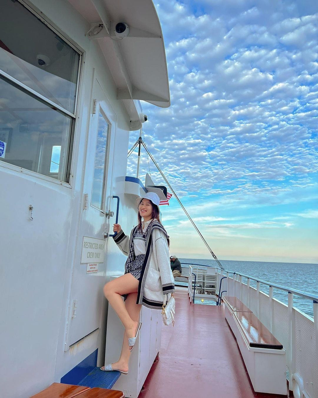 Trước đó, Ngọc Thanh Tâm đã có chuyến đi nước ngoài dài hơi tại Mỹ. Cô nàng tham quan các địa điểm sang xịn tại xứ sở cờ hoa.