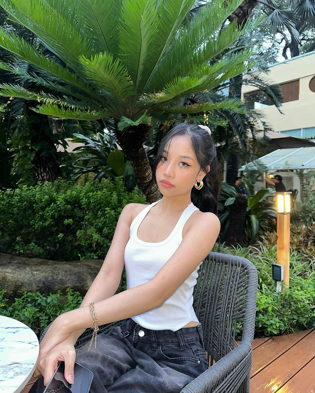 Nhiều cư dân mạng nhận xét sau một khoảng thời gian vắng bóng, ít xuất hiện trên MXH, Shayda ngày càng thăng hạng nhan sắc, vóc dáng cũng cực kỳ cuốn hút.