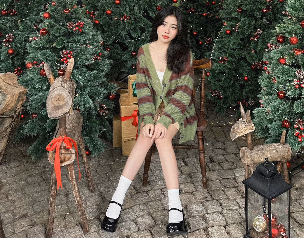 Hồng Nghi có nước da trắng trẻo, thân hình nuột nà (Ảnh: IGNV)