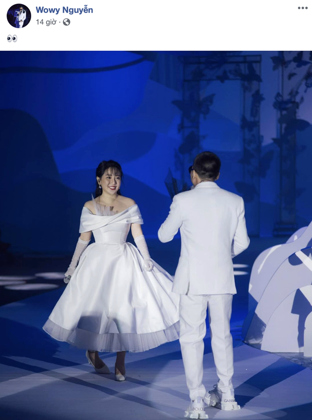 Cụ thể, trong bức hình Wowy catwalk ở một chương trình thời trang, đại gia Phạm Trần Nhật Minh đã vào để lại bình luận "Nhờ đôi giày nên đứng cao hơn anh".