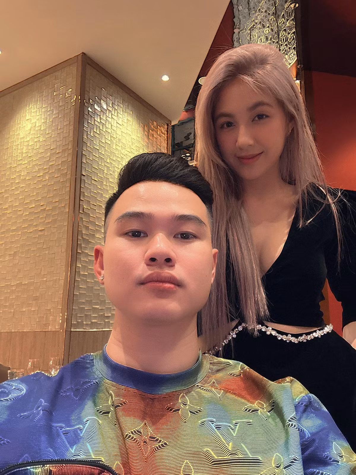 Đến khoảng năm 2020, khi công khai chuyện tình cảm với Rambo, tên tuổi Trân Mèo cũng dần “mất nhiệt” trên MXH. Cô tập trung vào kinh doanh, cuộc sống riêng của mình.