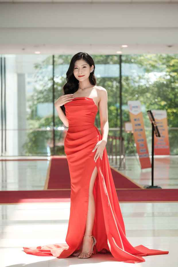 4 năm đại học Khánh An luôn được nhận học bổng và bằng khen sinh viên giỏi đến từ Học viện Báo chí và Tuyên truyền. Nhận bằng khen từ về thành tích xuất sắc trong công tác Đoàn và trong trào thanh niên từ Đoàn Học viện Báo chí và Tuyên truyền.