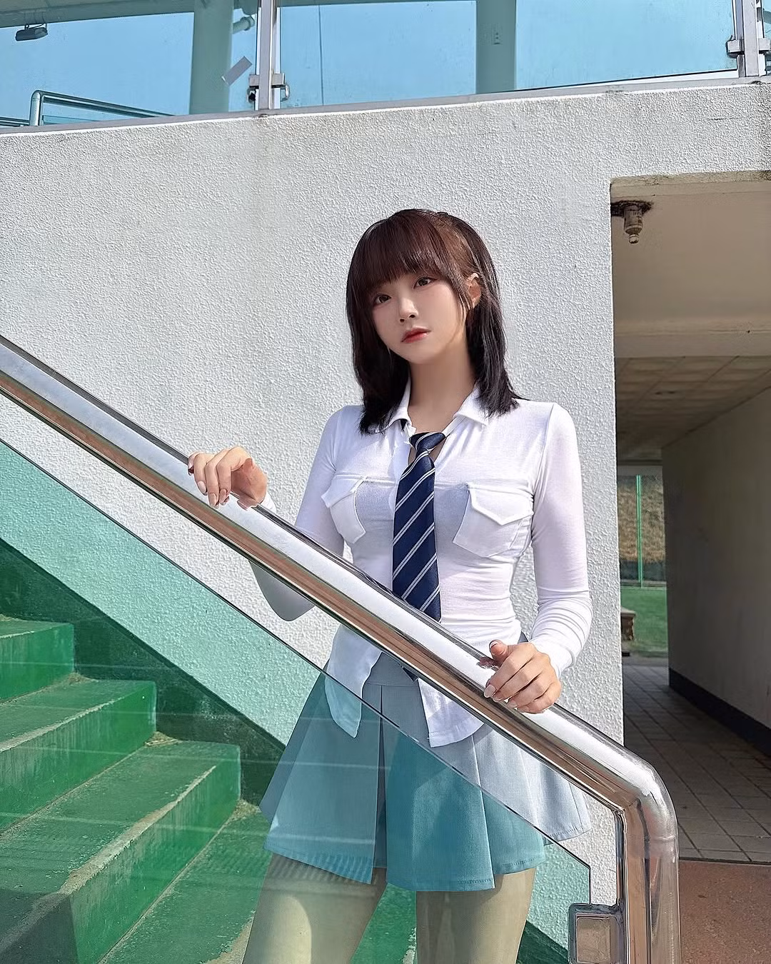 Một số fan thậm chí còn donate tiền chỉ để nhắc nhở cô rằng hành động này có thể dẫn đến hậu quả nghiêm trọng.