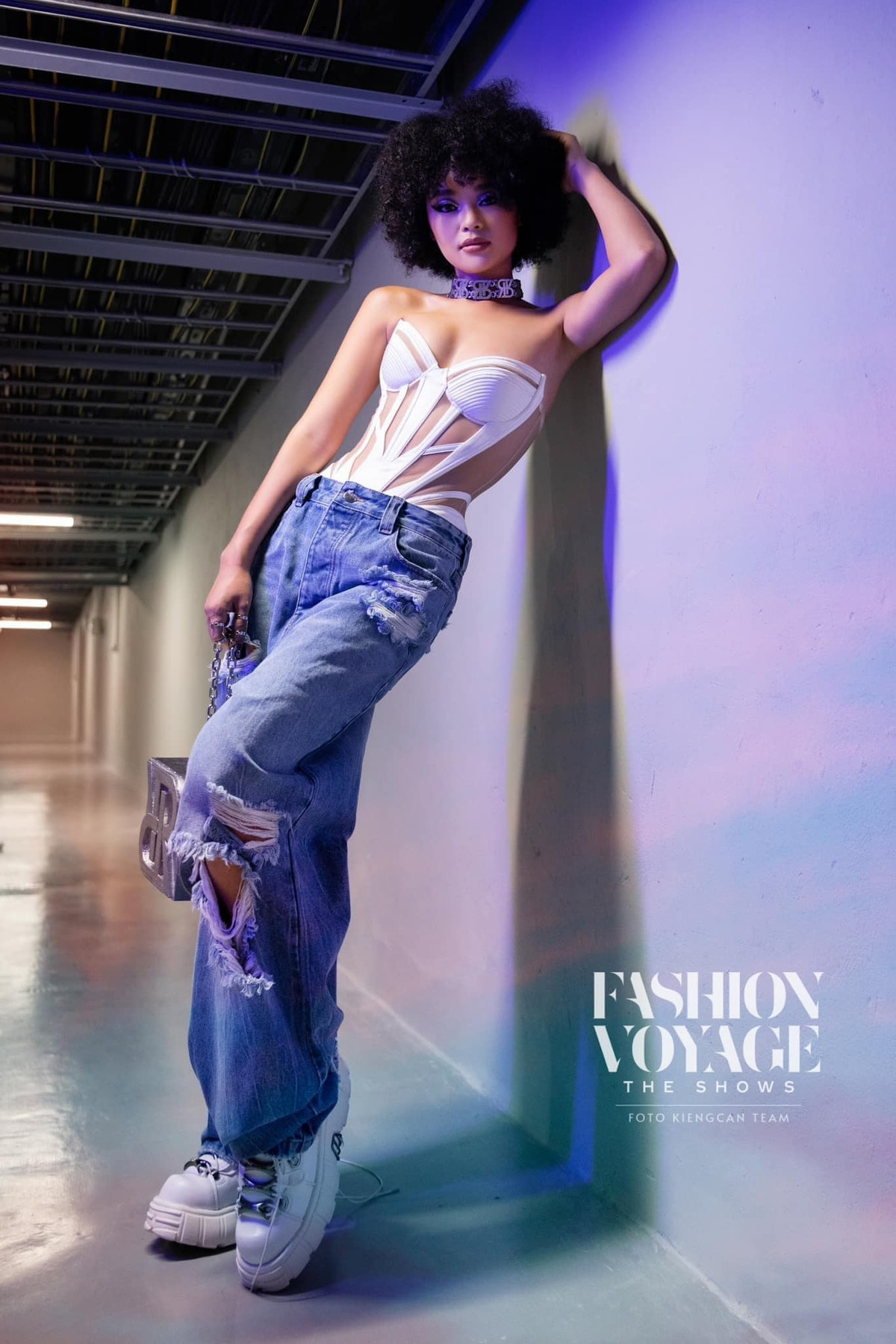 Theo chia sẻ của nam DJ, cả hai khá bận rộn nên không có nhiều thời gian trò chuyện nhưng anh chàng vẫn theo dõi và ủng hộ hoạt động của Như Mỹ và xem cô như em gái. Với mối quan hệ này, có thể nói Rap Việt mùa 3 chính là nơi hội ngộ của cặp đôi.