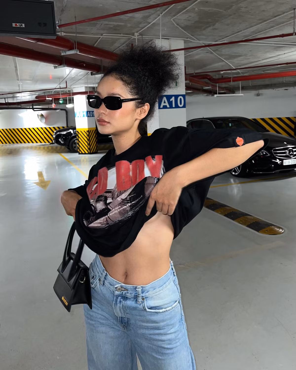 Vì vậy mà mỗi khoảnh khắc được Như Mỹ đăng tải, cư dân mạng đều phải trầm trồ cả về sắc vóc lẫn thần thái.