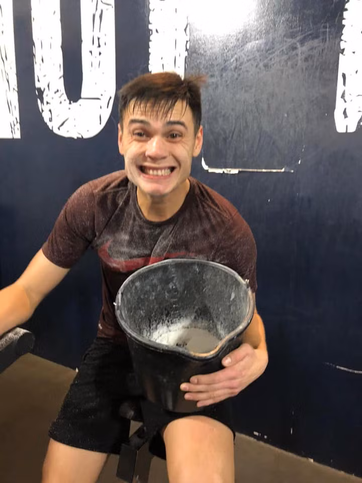 Hiện tại, Adriano Schmidt đang khoác áo CLB Topenland Bình Định, trước đó từng là người thuộc biên chế CLB Hải Phòng.