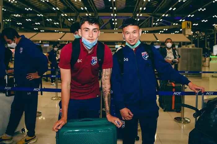 Các tiền đạo đang thi đấu tại châu Âu được triệu hồi về để cùng U23 Thái Lan tới Uzbekistan.