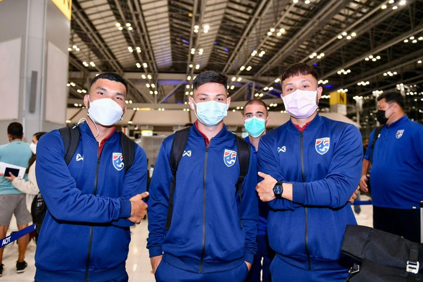 Ngoài dàn trợ lý HLV khủng, U23 Thái Lan còn mang đến VCK U23 châu Á tới 9 cầu thủ đang thi đấu tại nước ngoài. Trong đó có những cái tên nổi trội như Patrick Gustavsson, Benjamin Davis...