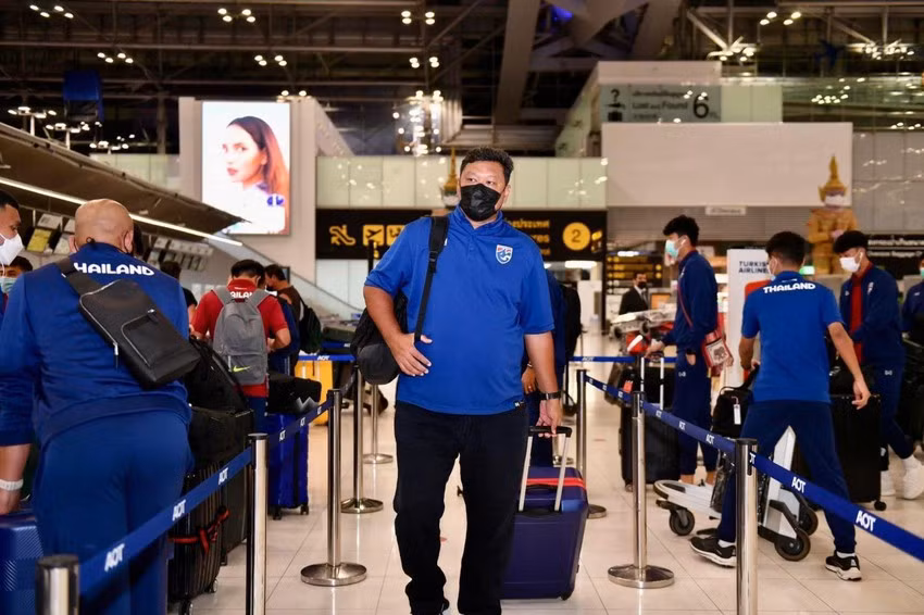 Dù không được lòng Madam Pang nhưng HLV Woraut vẫn được dẫn dắt U23 Thái Lan tại VCK U23 châu Á 2022 vì lời hứa trước đó của nữ tỷ phú.