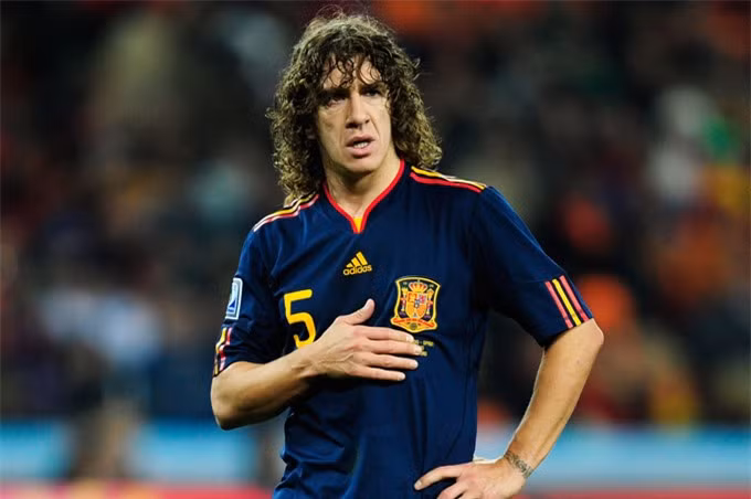 Puyol là một trong những trụ cột góp công giúp Tây Ban Nha vô địch VCK World Cup 2010. Trong đó, trung vệ này có bàn thắng cực kỳ quan trọng giúp La Roja đánh bại Đức tại bán kết.