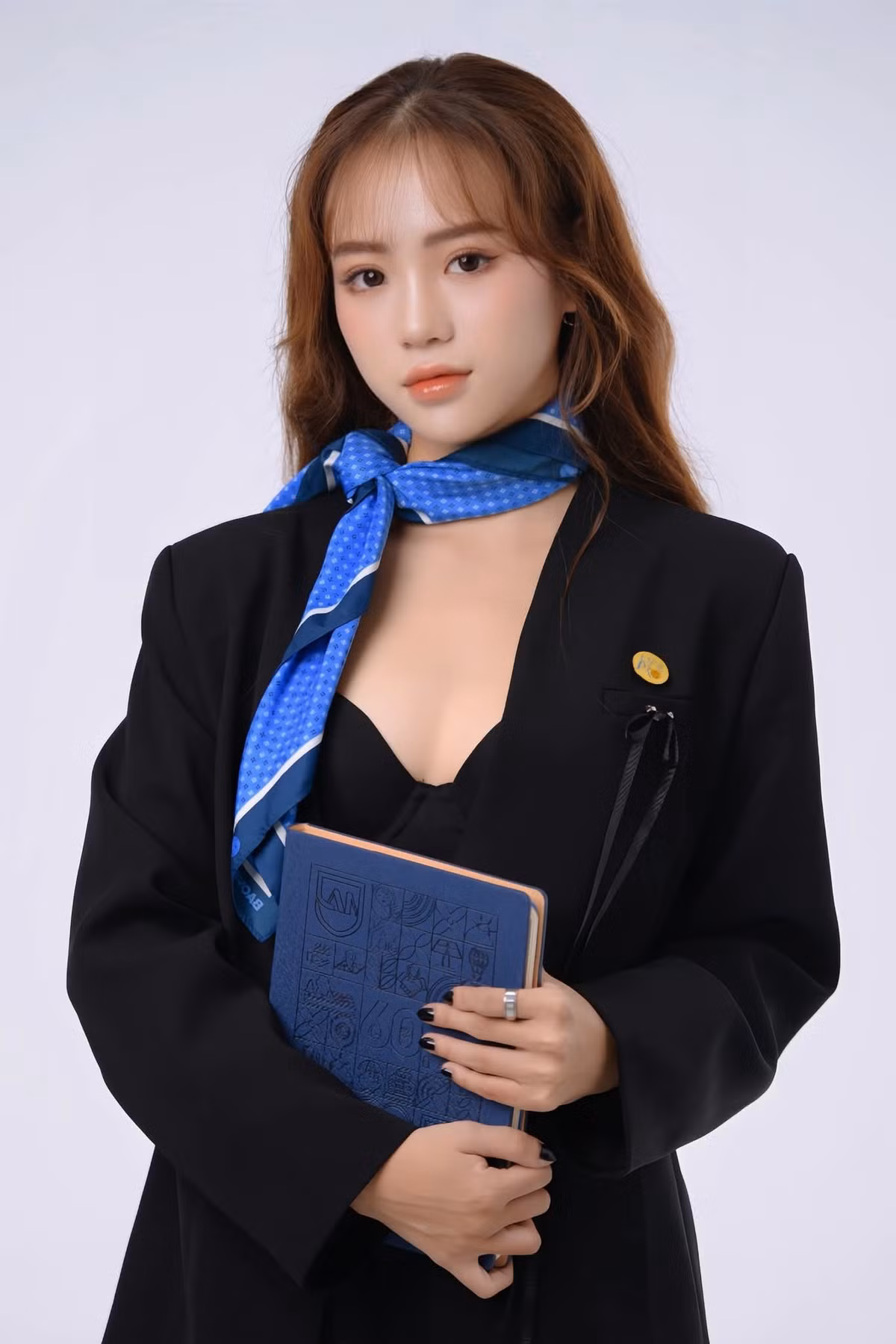 Gái xinh làng streamer này không ngừng phát triển bản thân và luôn cố gắng hoàn thiện mình qua từng ngày.