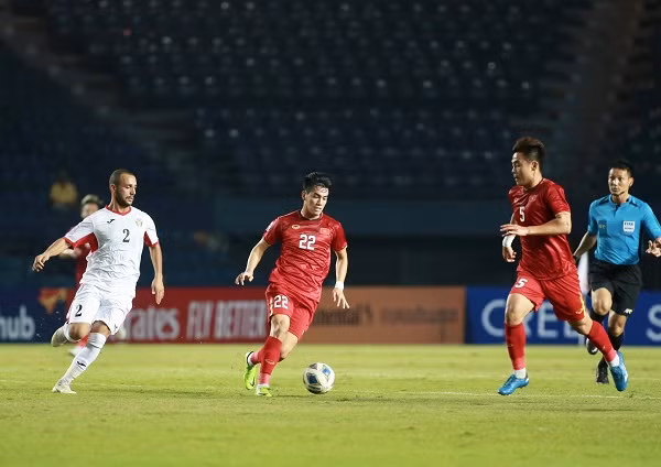 Hoa U23 Jordan, U23 Viet Nam mat quyen tu quyet vao tu ket
