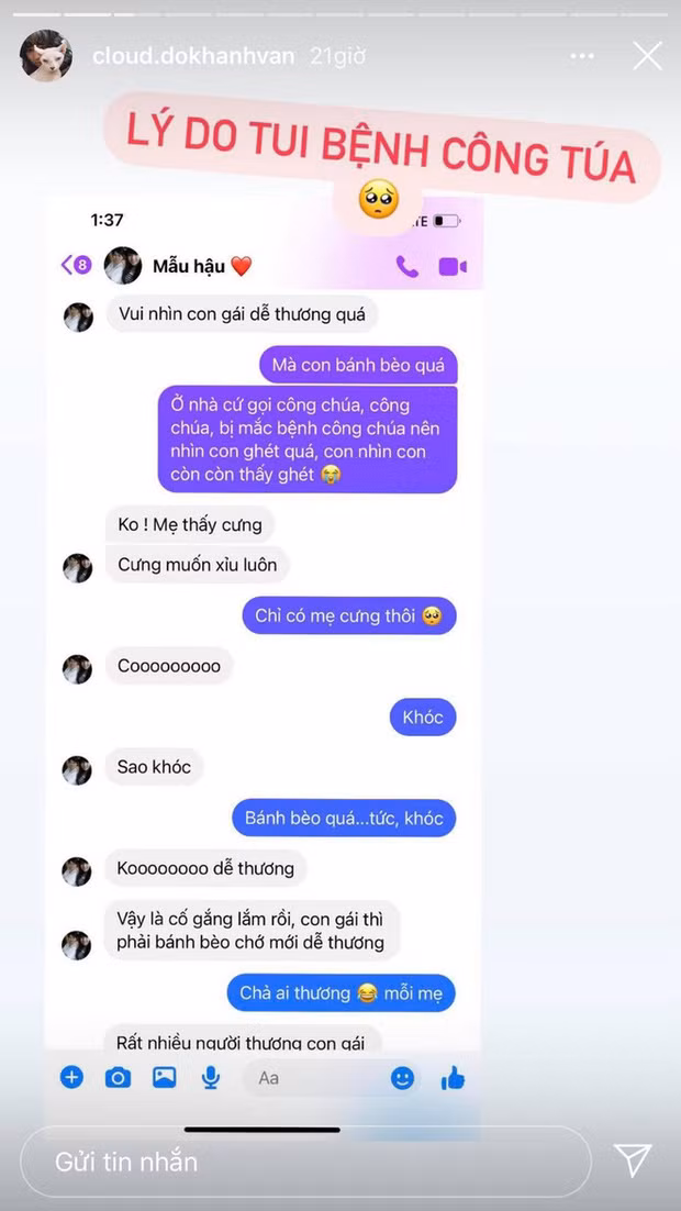 Kèm theo đó, mẹ hot girl Khánh Vân còn chú thích: "Công chúa tui bị voi rượt".