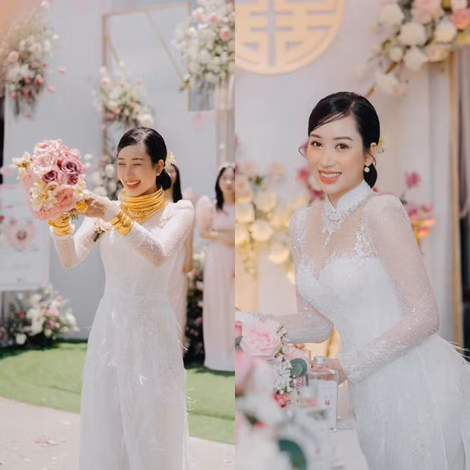 Một số chị em khác còn nhanh chóng vào xin vía, chỉ mong sau này đi lấy chồng được nhiều quà cưới như vậy.