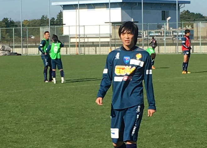 Khác với Công Phượng, Tuấn Anh được ra sân đều đặn, chứng tỏ được giá trị bằng những đường chuyền và bàn thắng, cho đến trước khi đột ngột chấn thương trước trận gặp Mito Hollyhock.