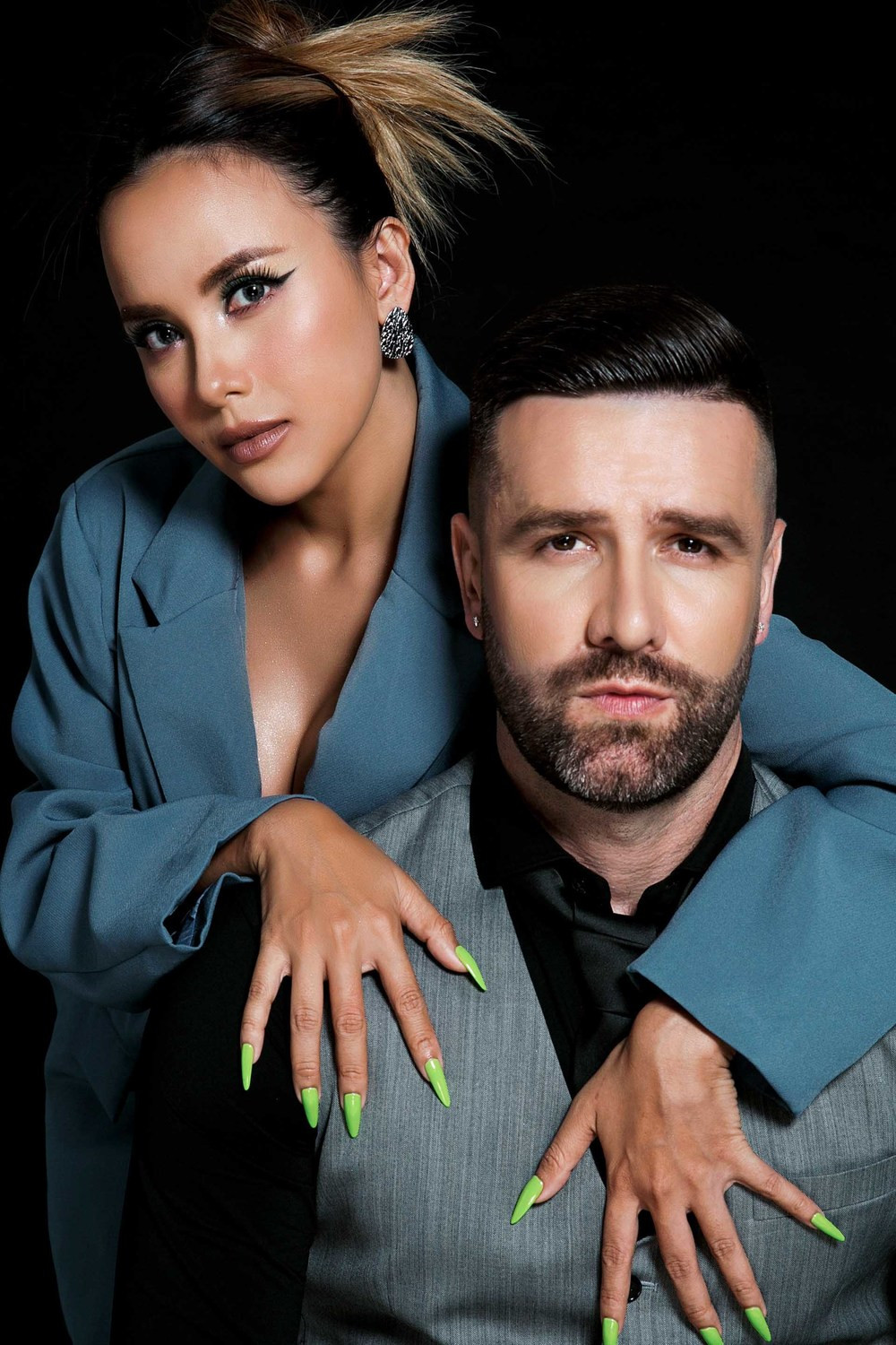 Ngoài vòng 1 căng tràn, nữ DJ sinh năm 1991 còn sở hữu vòng 2 săn chắc, có rãnh cơ và vòng 3 trái đào đầy gợi cảm.