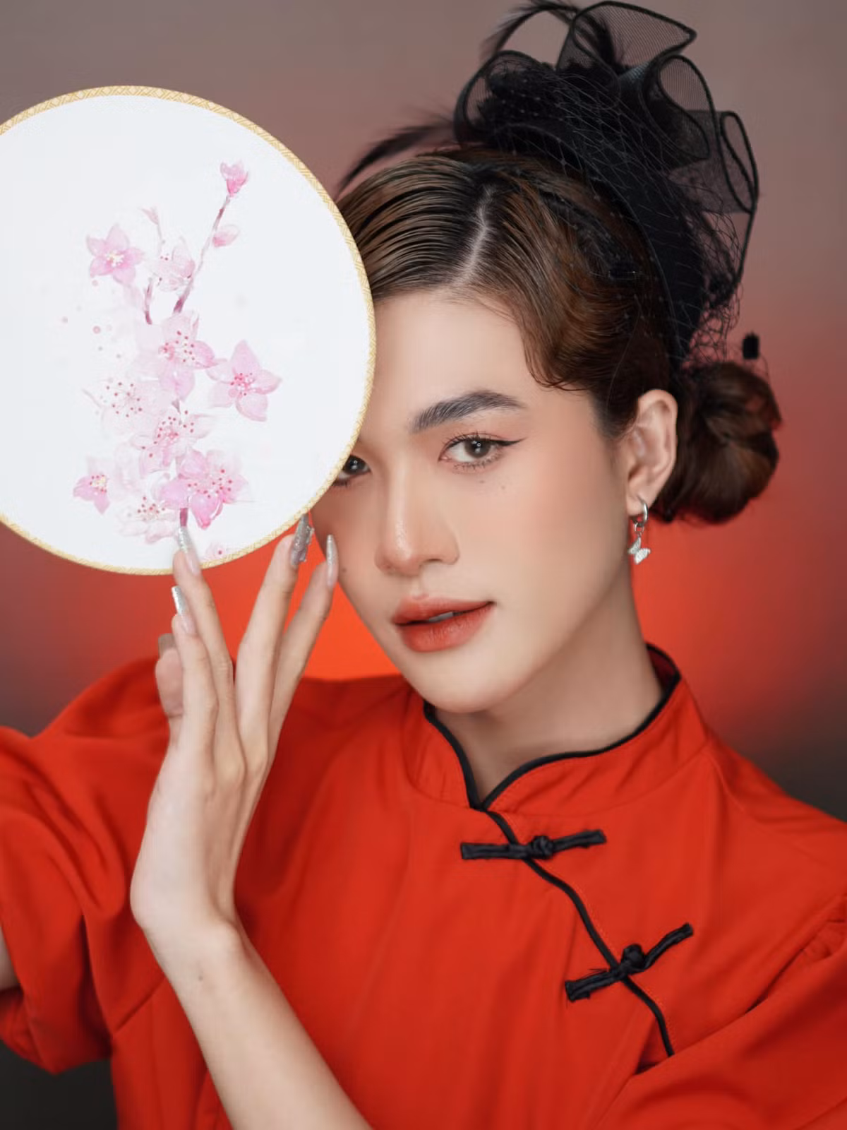 Với khả năng ứng biến linh hoạt với mọi layout, Yul Daily ngày càng khẳng định dấu ấn tiêng trong lĩnh vực làm đẹp.