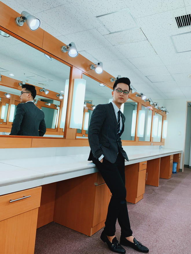 BTV Hữu Trí cũng cho biết sẽ tham gia dẫn chương trình Chiều cuối năm của Ban thời sự.