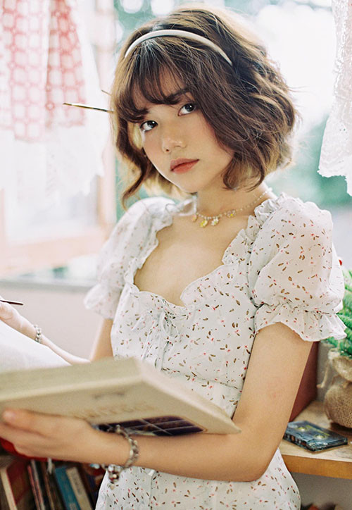 Dù không còn chung bước nhưng Linh Ngọc Đàm và bạn trai cũ tiết lộ vẫn xem nhau là bạn.