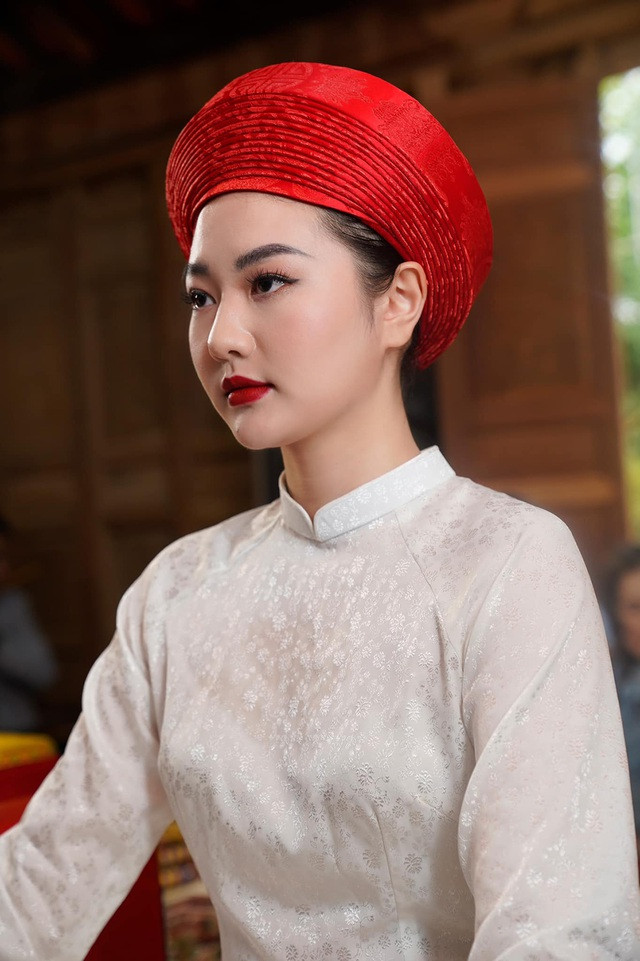 Hiện nay, Bảo Ngọc đã tốt nghiệp ĐH FPT, và tiếp quản việc kinh doanh ngành Y của gia đình.