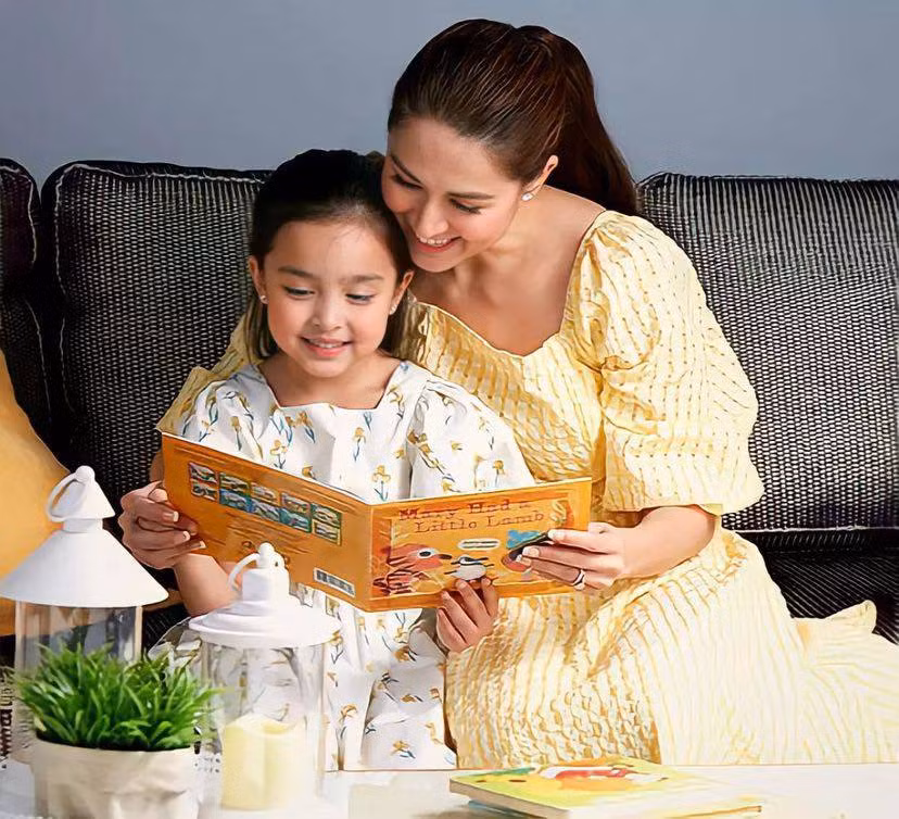 Không chỉ sở hữu diện mạo xinh đẹp hơn người ngay từ nhỏ, Zia cũng sớm bộc lộ nhiều ưu điểm khác và còn mang tiềm năng trở thành ngôi sao trong tương lai.