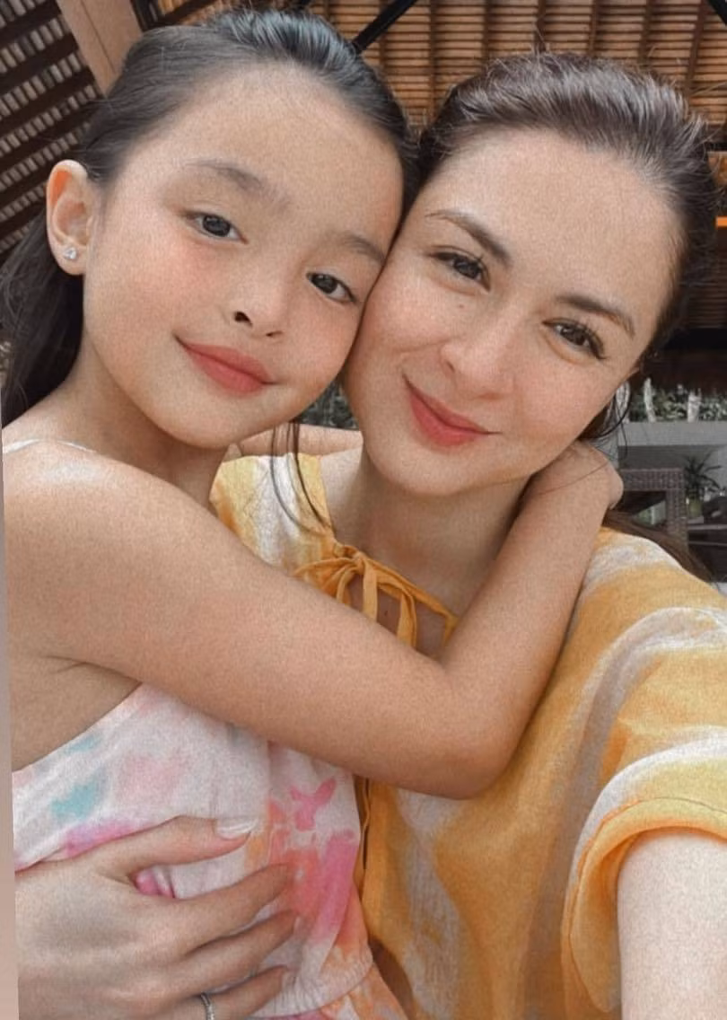 Khi càng lớn, Zia ngày càng lộ thêm nét đẹp đáng ngưỡng mộ.