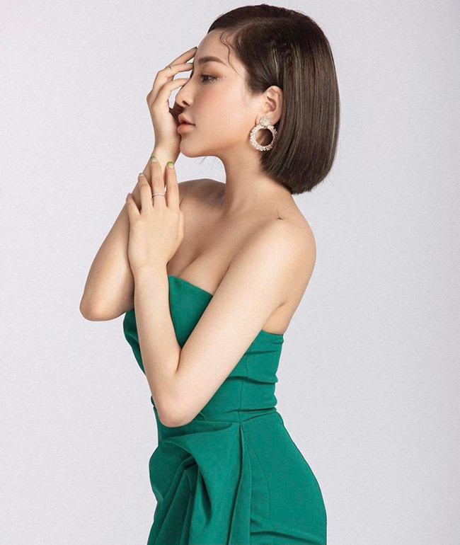 Trâm Anh là một trong những cái tên nhận được nhiều sự quan tâm của cộng đồng mạng nhờ gu thời trang sang chảnh, thời thượng.