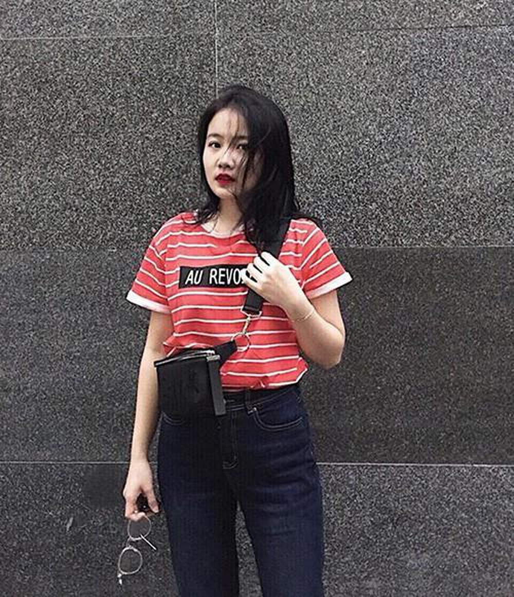 Hội bạn chơi chung của cả Hoàng Anh Ốc và Việt Hoàng còn thêm Tố Uyên - bạn gái cũ của trung vệ Thành Chung.