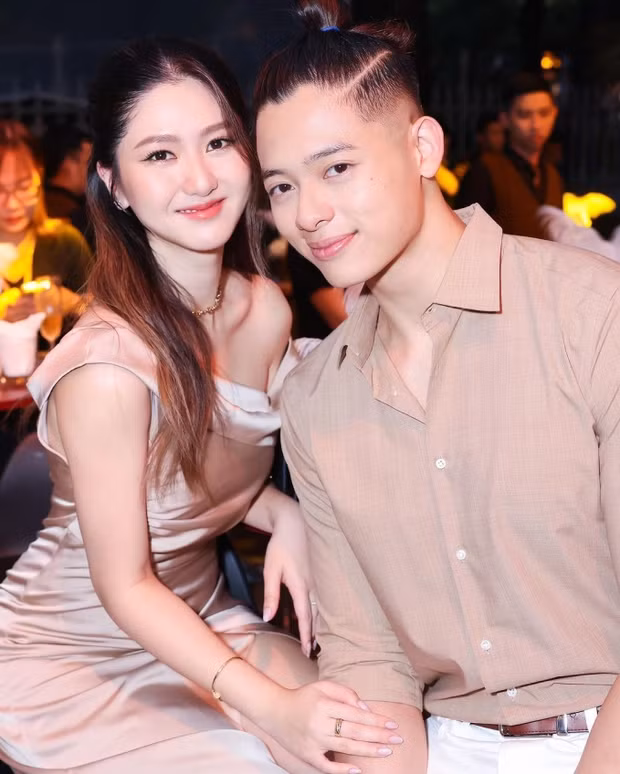 Trên Instagram cá nhân, Hà My chỉ đăng tải một bức ảnh duy nhất tại sự kiện với ngoại hình "10 điểm không có nhưng". Đây có lẽ là cách Hà My dằn mặt anti fan chê bai ngoại hình cô nàng.