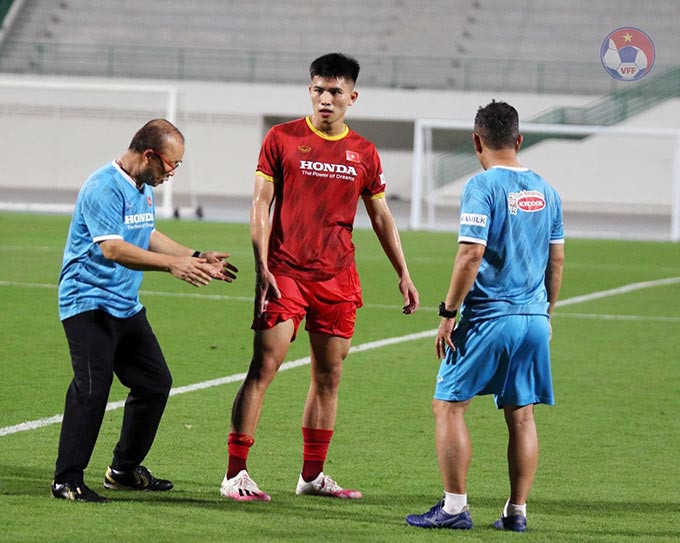 Đó cũng là lý do dù mới 22 tuổi nhưng Thanh Bình đã nhận được sự tín nhiệm lớn từ HLV Park Hang Seo và BHL đội tuyển Việt Nam.