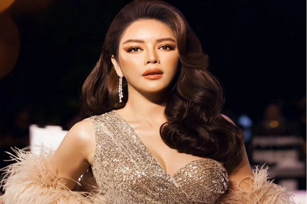 Su that kho ngo viec Ly Nha Ky sam do hieu “khong kiem soat”