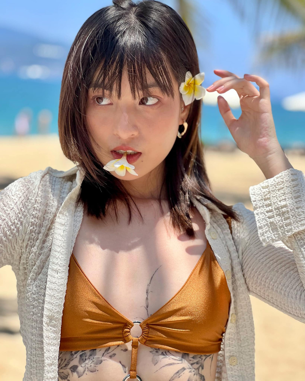 Nguyễn Lâm Thảo Tâm là một trong những nữ sinh 10X nổi tiếng trên mạng hiện nay được biết cô gái trẻ xinh như hot girl này được xem là một cao thủ về thành tích học tập của mình, với những thành tích đó khiến nhiều người phải khâm phục của cô gái mới 17 tuổi này.