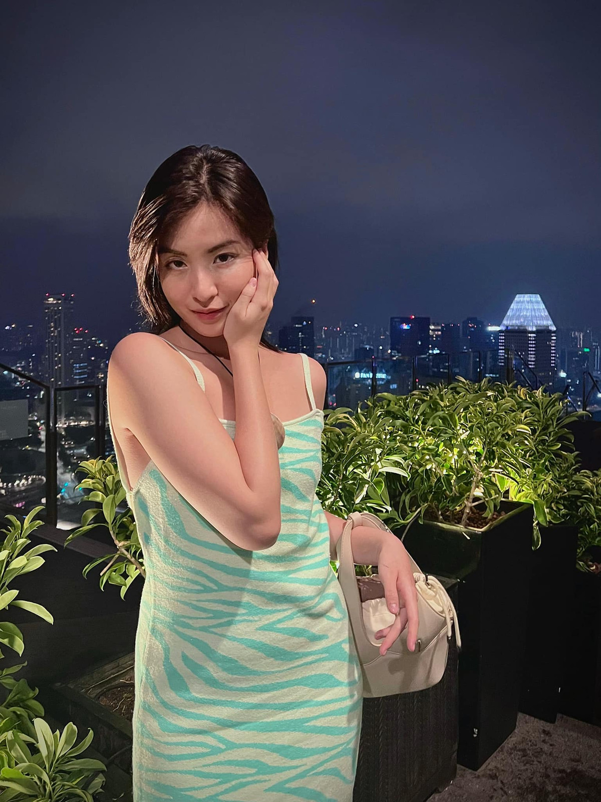 Thảo Tâm từng giành được 8.5 ngay trong lần thi đầu tiên IELTS; ngoài ra cô gái này còn từng là thí sinh giành giải nhất tại Cuộc thi hùng biện cấp Thành phố của Bộ Giáo dục &amp; Đào tạo năm 2012, giải nhất Học sinh Giỏi môn tiếng Anh năm 2015, quán quân EF Challenge Vietnam năm 2016; cũng trong năm 2016 nữ sinh này là học sinh 10X đại diện cho Việt Nam tham dự vào Diễn đàn lãnh đạo trẻ thế giới.