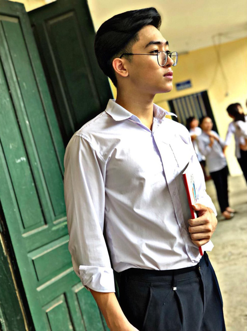 Hiện nay, trên mạng đang kêu gọi mạnh mẽ cùng nhau tẩy chay và ngừng chia sẻ link xấu nhằm tiếp tay cho hành vi vi phạm pháp luật của kẻ xấu đã phát tán clip.