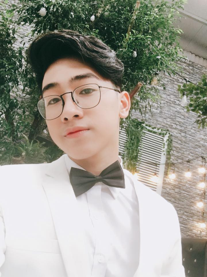 Sở dĩ việc PR của Lê Bảo bị lên án bởi đây là app không lành mạnh, thậm chí còn có thể vi phạm pháp luật. Trong khi đó phần lớn người theo dõi hot boy này là giới trẻ, dễ bị ảnh hưởng xấu.