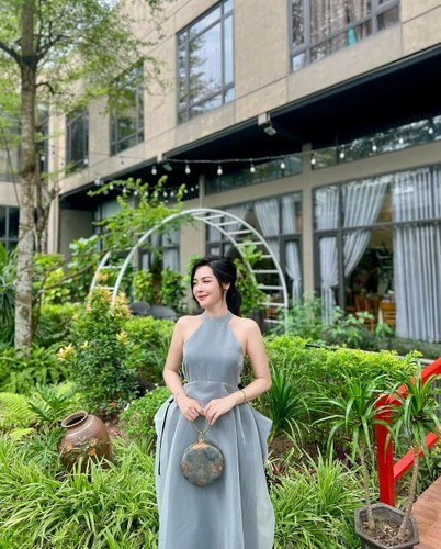 Thanh Quỳnh được chương trình tài trợ 100% để thực hiện phẫu thuật niềng răng, chỉnh hàm, cùng với đó là những cuộc kiểm tra sức khoẻ, làm mịn và trắng da.