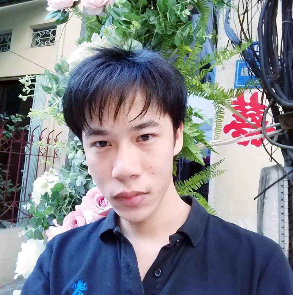 Theo hình ảnh được chia sẻ, cô dâu Minh Phương có nhan sắc xinh xắn và cả hai rất đẹp đôi. Việt Anh và Minh Phương nhận được nhiều lời chúc phúc từ người hâm mộ.