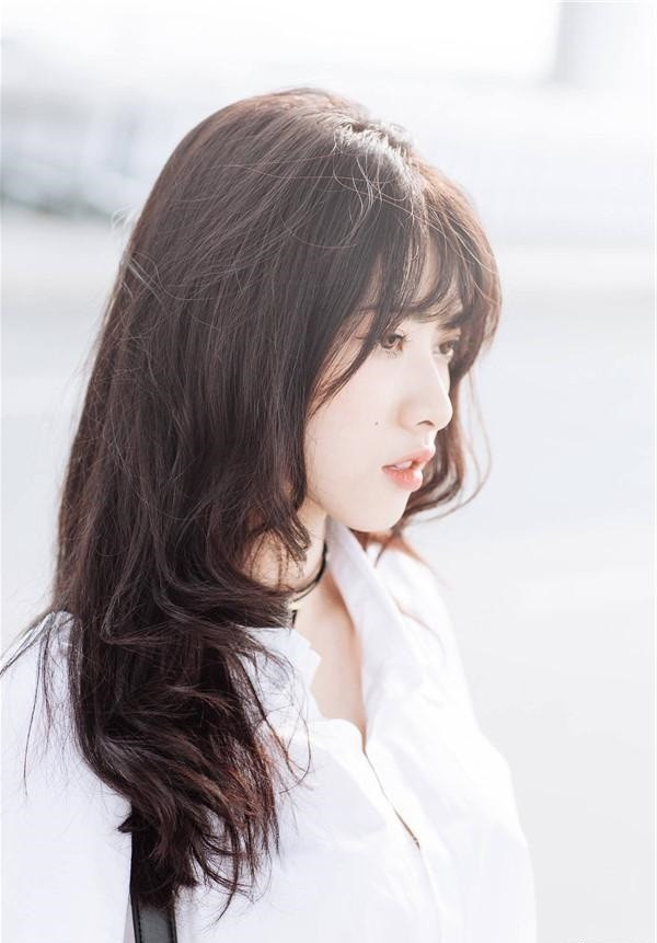 Thái Ngọc San từng được biết đến như chị em sinh đôi của Chi Pu, cô Hot girl khiến dân mạng "điên đảo" không chỉ vì nhan sắc hơn người mà còn ở phong cách đáng yêu.