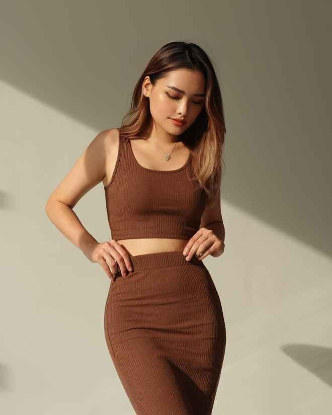 Thậm chí, nhiều người còn tưởng nữ TikToker phẫu thuật thẩm mỹ để có gương mặt như hiện tại. Tuy nhiên, Linda Ngô không ngại khoe ảnh hồi nhỏ, chứng minh diện mạo tự nhiên không hề chỉnh sửa.