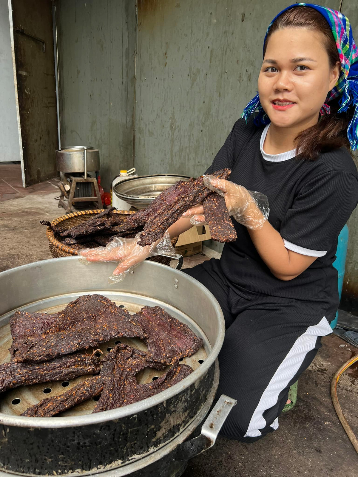 Ngoài ra, có một vài ý kiến của dân mạng cho biết đã mua về ăn thử và cảm thấy ngon thật sự, tuy nhiên cũng không khẳng định bởi có thể khẩu vị mỗi người mỗi khác.