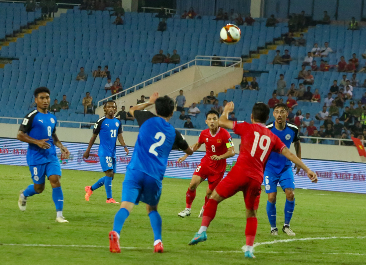 Thang kich tinh Philippines, doi tuyen Viet Nam nuoi hy vong di tiep-Hinh-2