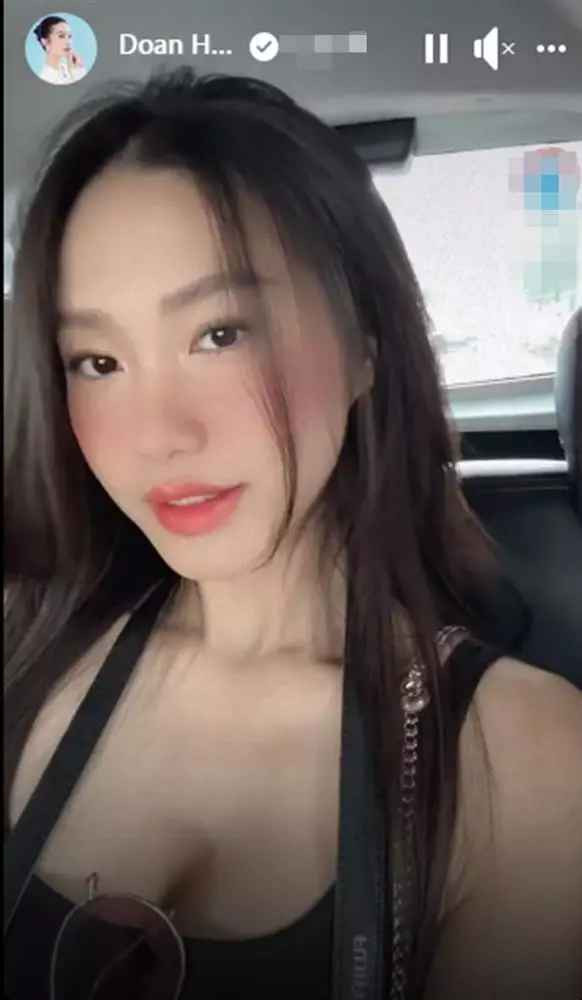 Ngoài được biết đến là hot girl nổi tiếng, Top 10 Hoa Hậu Việt Nam 2020, thời gian qua Doãn Hải My còn gây chú ý khi có chuyện tình cực đẹp bên cầu thủ Đoàn Văn Hậu.