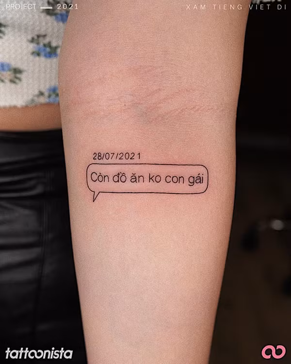 Điều thú vị khi xăm bằng tiếng Việt, thực hiện dự án này là cảm giác gần gũi và kết nối, có thể thoải mái trò chuyện với khách hàng về ý nghĩa của câu chữ đó.