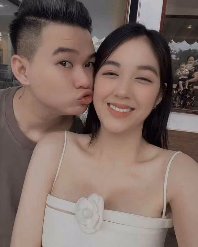 Trân Mèo trong giai đoạn đầu của thai kỳ.